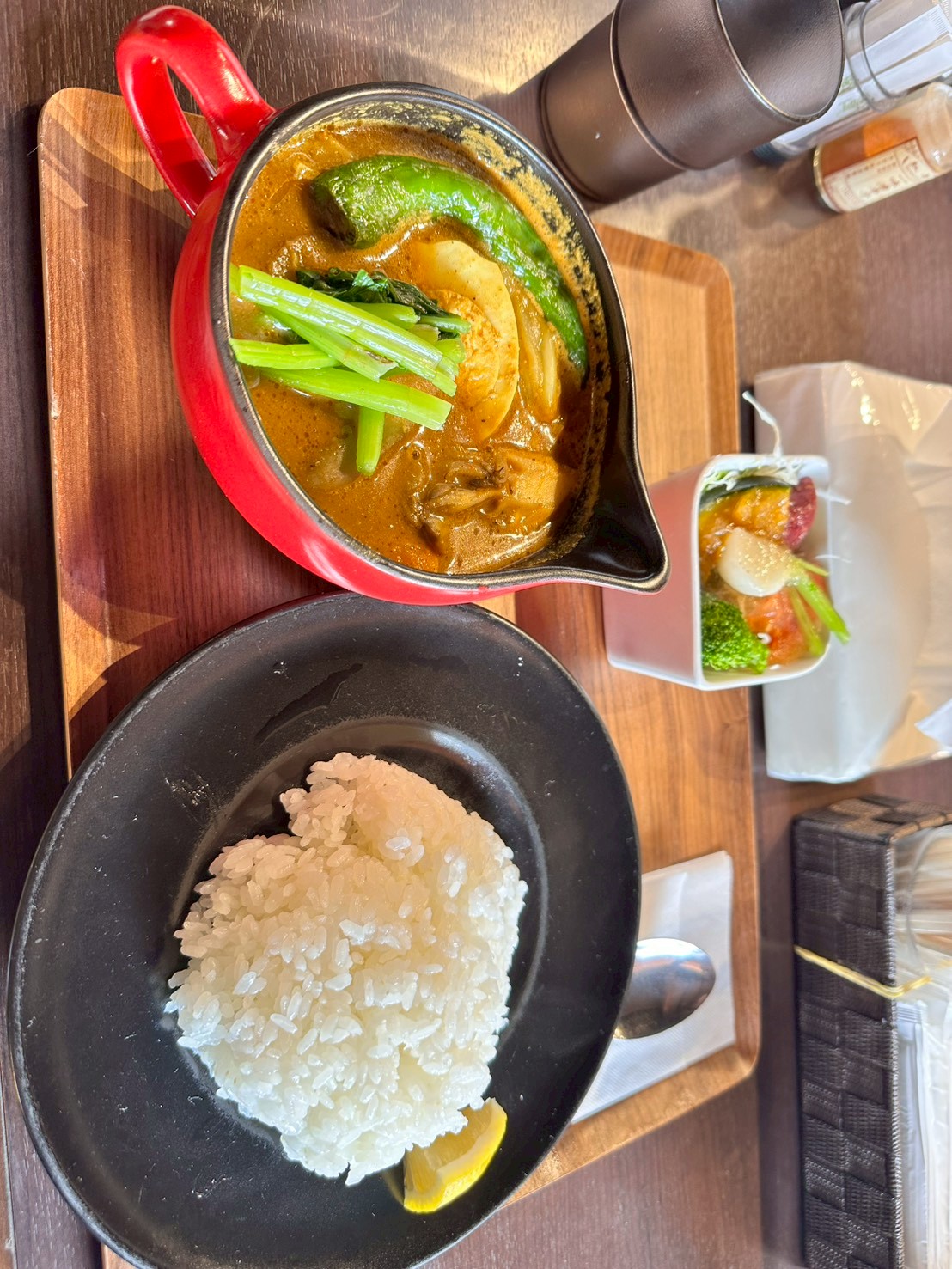 Okayama Castle at night